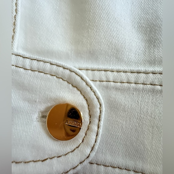 Escada White Pants 38 US 6 Ankle Slim Fit Stretch Gold Button Designer Trousers - Picture 8 of 13